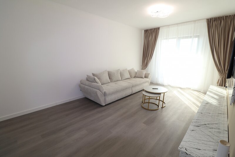 Exigent Plaza, faza 5, bucatarie separata, prima inchiriere